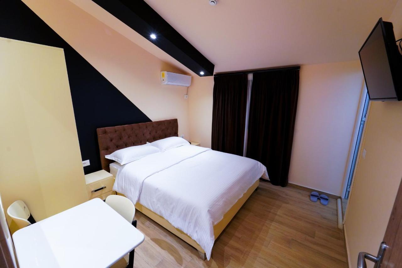טיראנה Sr99 Hotel מראה חיצוני תמונה